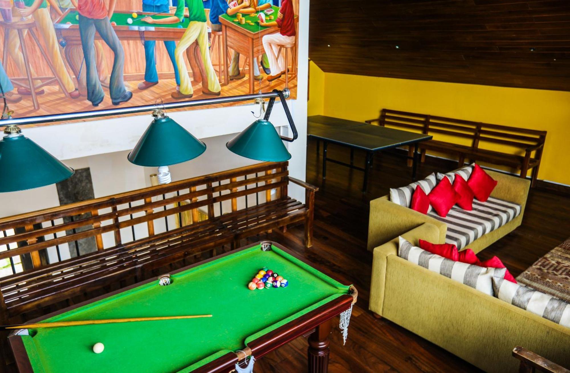 Villa Acacia Нувара Елия Екстериор снимка