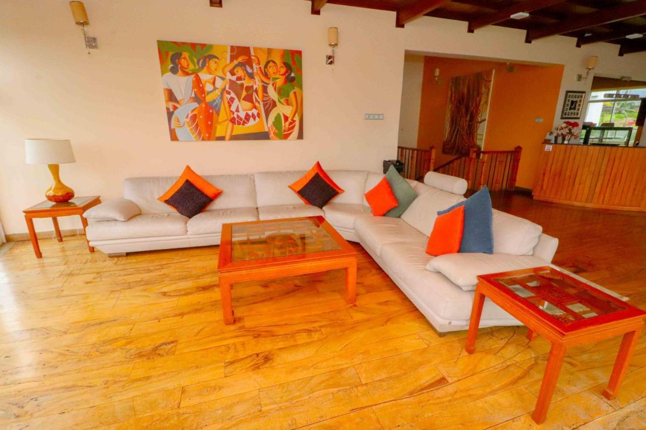 Villa Acacia Нувара Елия Екстериор снимка
