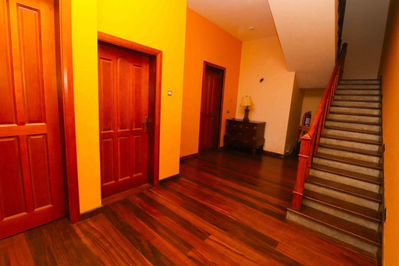 Villa Acacia Нувара Елия Екстериор снимка