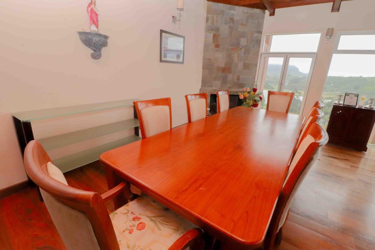 Villa Acacia Нувара Елия Екстериор снимка
