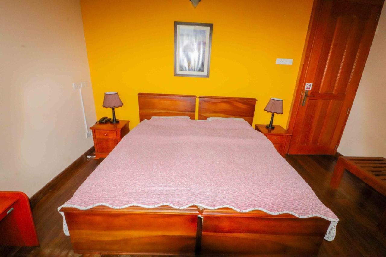 Villa Acacia Нувара Елия Екстериор снимка